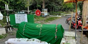 Hiii…..!!! ‘Pocong’ Anti Covid-19