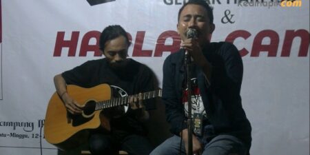 ‘Unjuk Rasa’ ala Sang Saka (video)