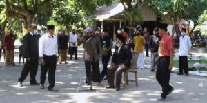 Teatrikal di Situs nDalem Pojok Kediri, Menguak Misteri ‘Tanggal 17’ Proklamasi