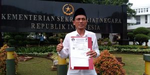 Ke Jakarta, Demi Dukungan Jokowi untuk 2 Upacara Kemerdekaan di Situs nDalem Pojok