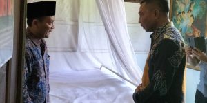 Terpukau oleh Sumpah Jati Diri Bangsa dan Indonesia Raya Tiga Stanza di nDalem Pojok