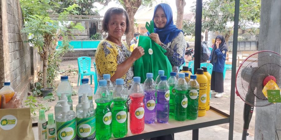 Omah Refill di Tempurejo Pesantren, Ajak Masyarakat Belanja Tanpa Nyampah